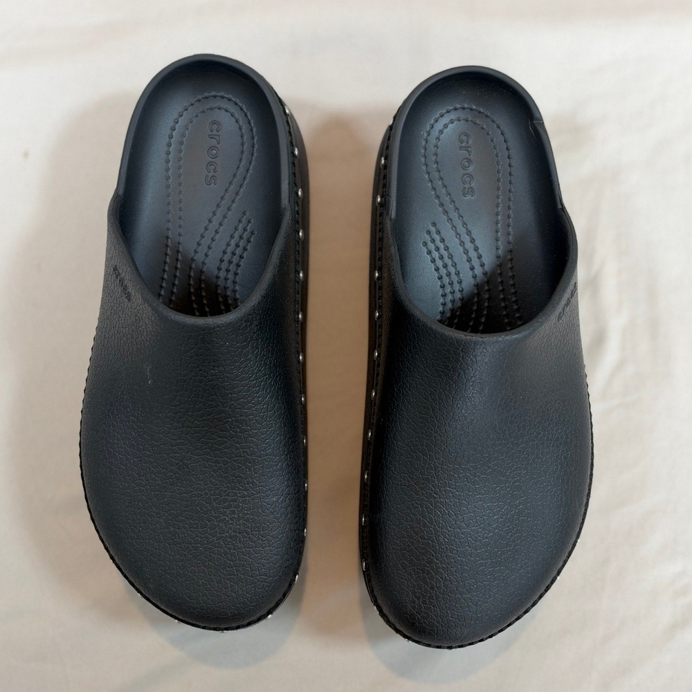 Crocs Stomp Studded Clog Shoes W9 Black Platform Studs